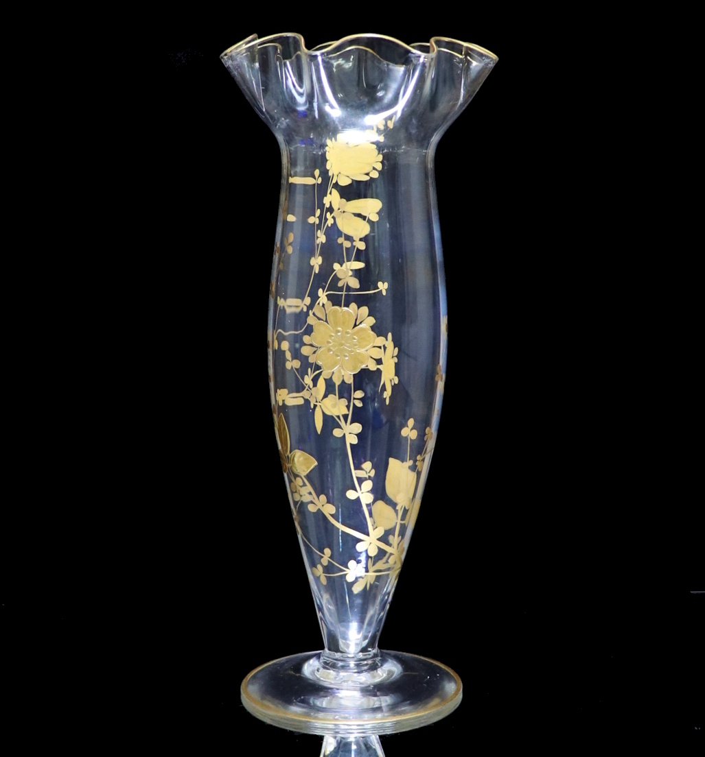 オールド・バカラ 最高級 純白 オパーリンクリスタル製 金彩 大型花瓶