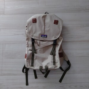Patagonia パタゴニア★Arbor Pack アーバーパック 26l リュック バックパック ベージュ×カーキ系