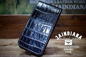 iPhone13ケース 手縫い クロコダイル(ワニ革) ブラック (iPhone13pro・mini仕様での製作も可)