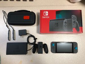NINTENDO SWITCH JOY-CON グレーオマケ付き。