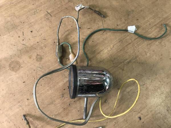 電圧計 中古 テスト済 車種不明