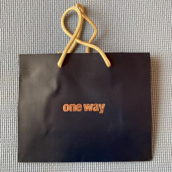 【お値下げ】one way ワンウェイ　紙袋 ショップ袋 ショッピングバッグ