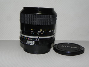 Nikon ai 28mm/f 2 レンズ (中古品)