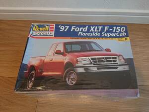 【新品】フォード『F-150』1997 Revell 1/25 Ford XLT ピックアップトラック