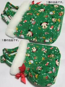 MICKEY達のX'masポーチ(靴型,緑,:高さ16x 横:13 x 奥:10cm)。