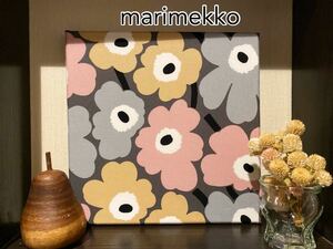 限定カラー　marimekko ウニッコマリメッコ マリメッコファブリックパネル　25×25