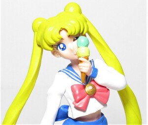  gashapon HGIF month .... uniform VERSION Pretty Soldier Sailor Moon Bandai 