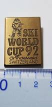 【雑貨】1992年ワールドカップスキー世界大会(グリンデルバルド、SKI WORLD CUP GRINDELWALD)のバッジ(金属製、未使用)です。_画像3