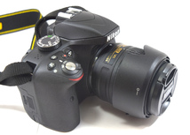 カメラ Nikon D3300 デジタル一眼レフカメラ レンズ付き 充電器付き 通電確認済み 撮影未確認 ジャンク品【A70】　_画像5