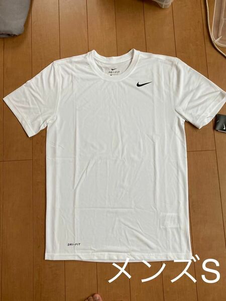 ☆NIKE ナイキ ドライフィットTシャツ　メンズS