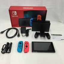 【1343239】任天堂 Nintendo Switch ニンテンドー スイッチ ネオンブルー・ネオンレッド 箱付き 付属品完備_画像1