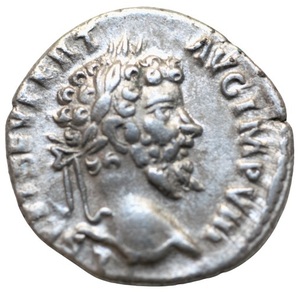 ローマ帝国　セプティミウス・セウェルス(193-211) 196-7年　デナリウス銀貨　ラオディキア鋳造　@140