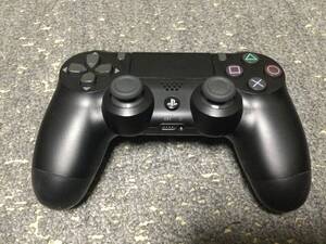 (中古)SONY PS4 ワイヤレスコントローラー DUALSHOCK4 CUH-ZCT2 ジェット・ブラック(送料無料)