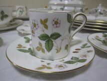 超豪華 大量 WEDGEWOOD WILD STRAWBERRY ウエッジウッド ワイルドストロベリー 絶版品 カップ プレート 色々30点以上まとめて_画像7