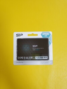 新品未開封 silicon power SSD 256GB