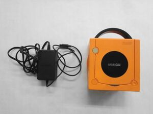GC21-026 任天堂 ニンテンドー ゲームキューブ GC 本体 オレンジ DOL-001 レトロ ゲーム ACアダプター 動作確認済 使用感あり パワプロ