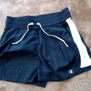 ショートパンツ chanpion