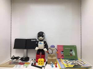 【ジャンク】DeAGOSTINI デアゴスティーニ Robi2 ロビ2 ロボット完成品 