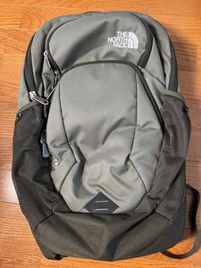 THE NORTH FACE Pivoter ニュートープグリーン バックパック