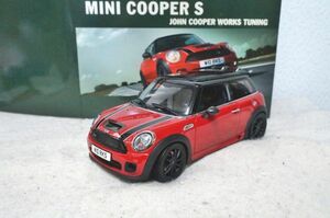 MINI COOPER S JOHN COOPER WORKS TUNING 1/18 миникар красный MINI John Cooper Works 