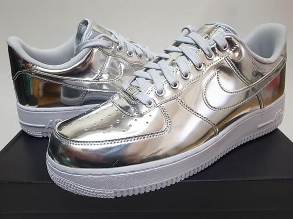 【送料無料】NIKE W AIR FORCE 1 SP CHROME/METALLIC SILVER-WHITEメンズUS10.5/28.5cm新品メタリックシルバー銀x白エアフォースCQ6566-001