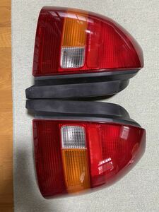 EK Civic original tail lamp previous term left right set records out of production rare lens beautiful EK4 EK9 Stanley body only Harness extra 