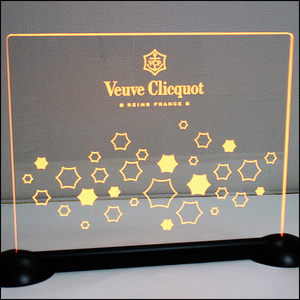 【売り切り！最終値下げ】新品 激レア 限定 Veuve Clicquot ヴーヴ・クリコルミナス LEDパネル■ドンペリ モエシャンドン