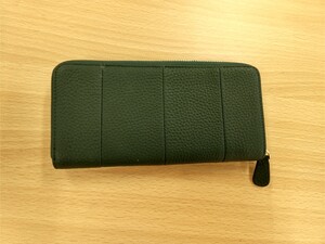 長財布 ラウンドファスナー長財布