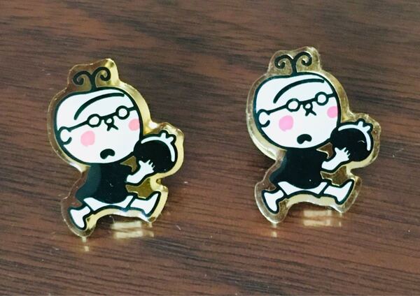 富士通 タッチおじさん ピンバッジ 2個