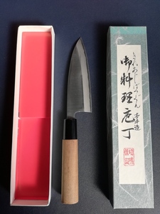 日本製　和包丁　出刃包丁　刃渡り125ｍｍ　全長250ｍｍ　東穂作　御料理包丁