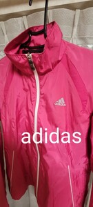 adidasウインドブレーカー