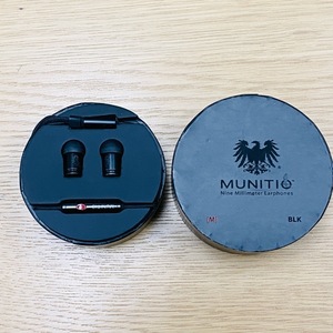 【美中古】定価2.7万円 MUNITIO Nine Millimeter Earphones Matte Black / 9mm 弾丸型 ムニーシオ カナル型 イヤフォン イヤホン ブラック