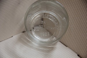 ガラス製 サントリーホワイト ロック グラス ウイスキーづくり 50年記念 1973年 ? デラックスグラス SUNTORY WHITE コップ 非売品 グッズ