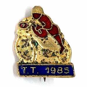 アイルオブマン ＴＴ １９８５ ビンテージ ピンバッジ ISLE OF MAN TT 1985 Pin マン島 レース バイカー ピンズ Race Biker Pins