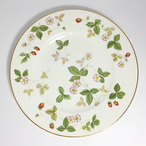 【中古】WEDGWOOD ウェッジウッド ワイルドストロベリー プレート 20cm 中皿 ホワイト