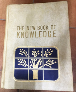 the new book of knowledge M12 アメリカ 百科事典