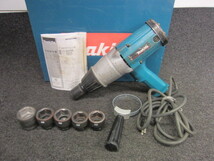 【中古品】makita　6型インパクトレンチ　6906　100V　11A　1500W　サイドグリップ・取扱説明書・ソケット32×2 36×3付　電動工具_画像1