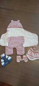  blanket, hat, gloves etc. 4 point set 