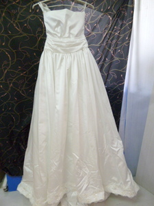 M503　Wedding Lavie ウエディングドレス 7T ロングドレス ブライダル 結婚式 披露宴 二次会 パーティー 発表会等に
