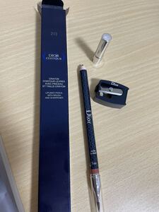 DIOR クレヨンコントゥール レーブル リップライナー 早めの落札ありがたいですm(_ _)m
