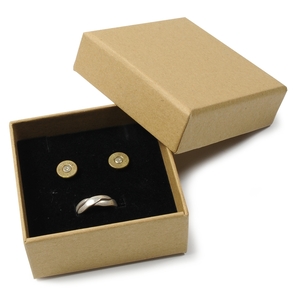 ギフトボックス 貼り箱 8×8×3.5cm アクセサリーケース [ ブラウン / 1個 ] プレゼントボックス ジュエリーBOX 厚紙 スポンジ付き