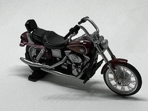 UCC ハーレーダビッドソンDyna Wide Glide 1/45