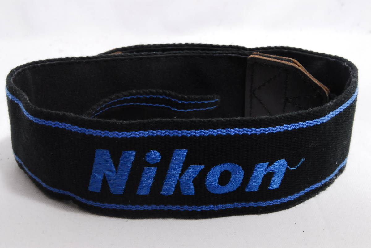 26041円 正規品 Nikon ニコン ストラップ FOR PROFESSIONAL 黒×青