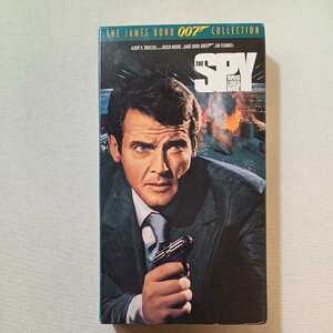 zaa-zvd18♪ジェームスボンド007　Bond: Spy Who Loved Me Roger Moore (出演) Barbara Bach (出演)英語版 [VHS] ビデオ　125分