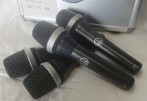 ＄【 AKG アーカーゲー D5 ダイナミックマイク 4本セット スーパーカーディオイド ボーカル用マイク スタジオ 音響 PA機器 】KH5283_画像4