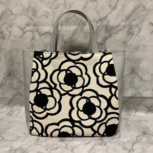 終末セール ハンドメイド トートバック カメリア柄