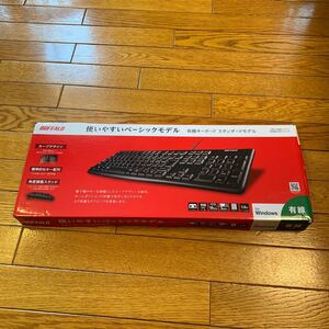 BUFFALO USB接続 有線スタンダードキーボード ブラック BSKBU100BK