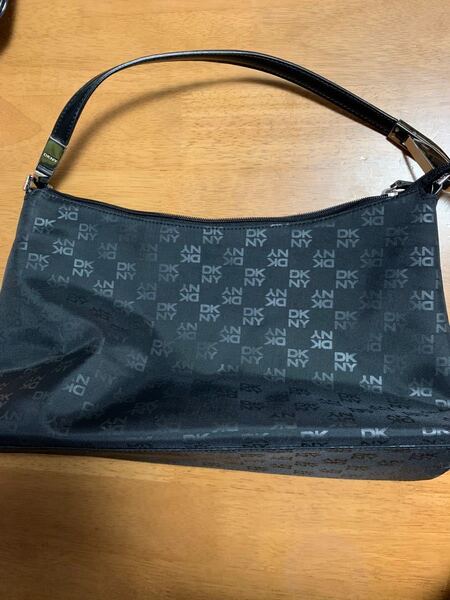 ¥4980→4500値下げ【未使用に近い】DKNY ダナキャラン★バッグ