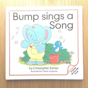 英語絵本 ''Bump sings a Song''