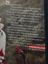 1977年 USA 洋書雑誌広告 額装品 Hondaline ホンダ / 検索用 Honda CR125 CR250 店舗 ガレージ 看板 ディスプレイ サイン 装飾 (A4size)_画像4